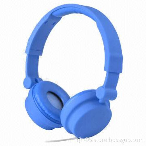 Colorful Headphones with Rubber Oil Coating